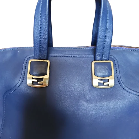 Fendi - Picture 3 of 16